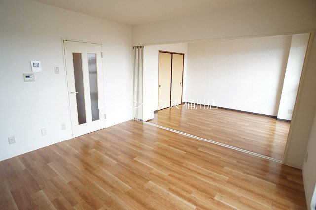 居室・リビング　レーベンハウス桶川店へ　048-787-5511