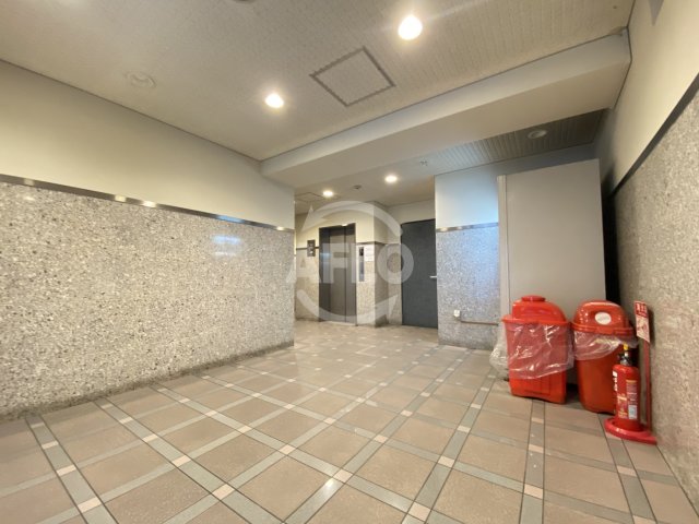 ロビー　エスリード本町　ロビー