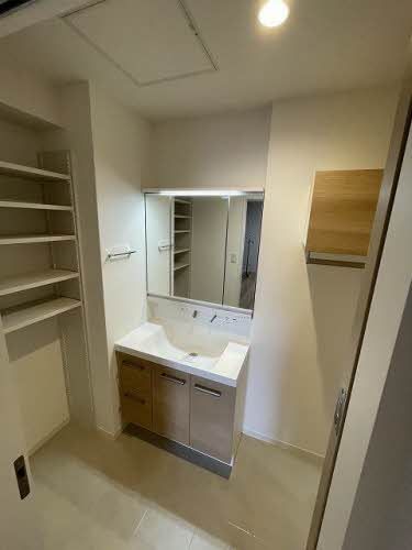 洗面設備　洗面所