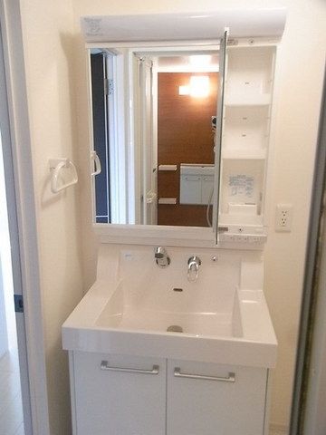 洗面設備　独立洗面台