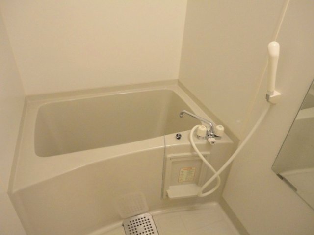 バス・シャワールーム　バス・トイレ別