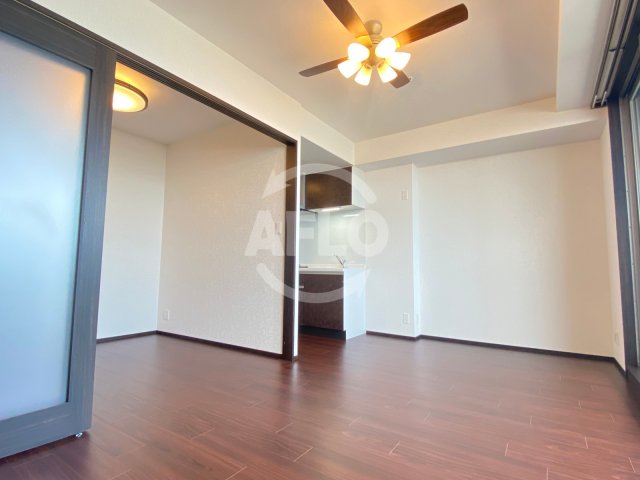 居室・リビング　プレジオ弁天町　居間・リビング