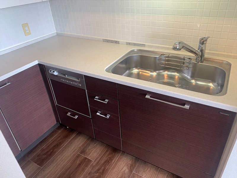 キッチン　IHクッキングヒーター