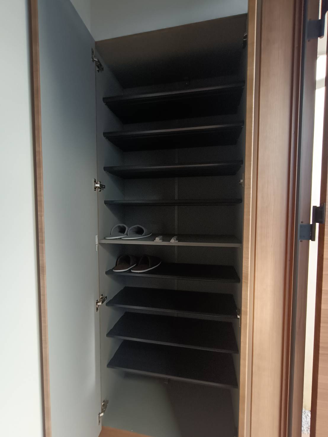 収納　広い玄関収納で靴も散らからない！