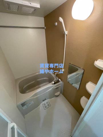 バス・シャワールーム　お風呂です