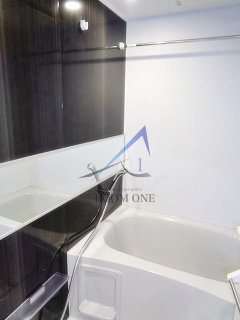 バス・シャワールーム　お風呂です。