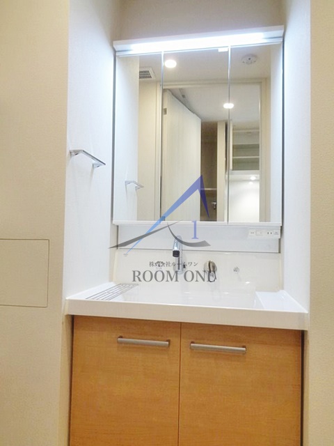 洗面設備　洗面台です。