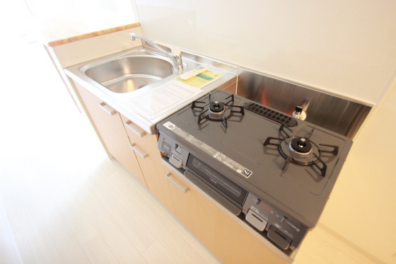 キッチン　※別部屋の写真です