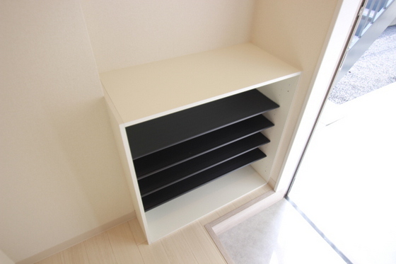 玄関　※別部屋の写真です