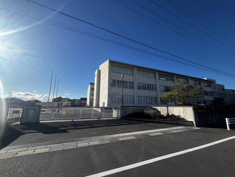 小学校　高砂市立阿弥陀小学校（小学校）まで1444m