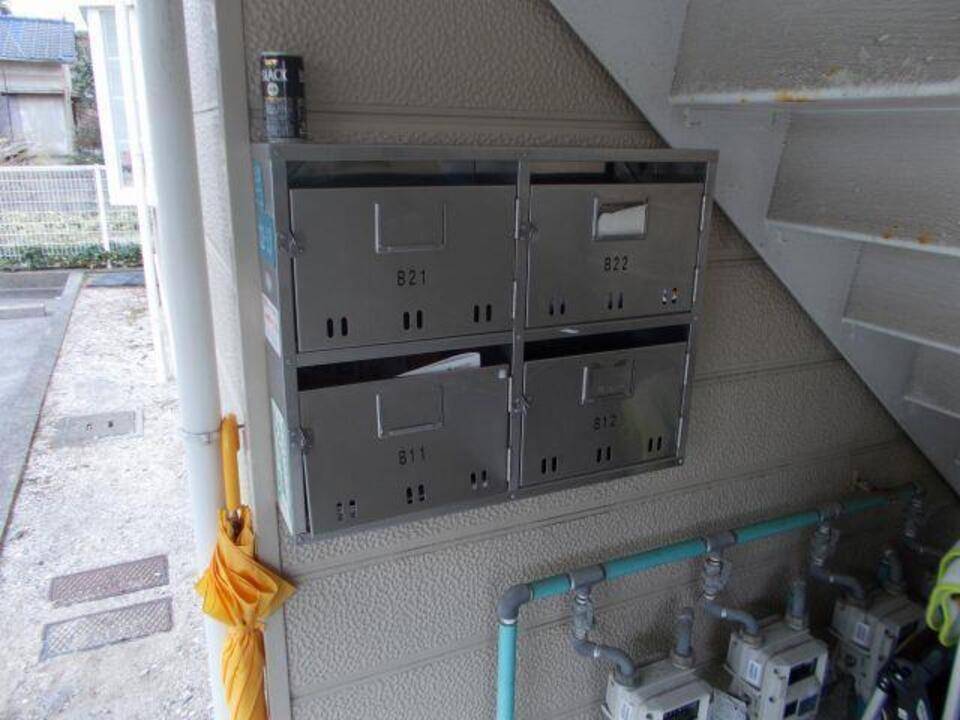 エントランス　メールBOX