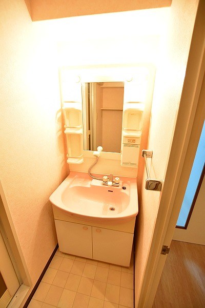 洗面設備　★洗面脱衣所/シャワー付き洗面台★