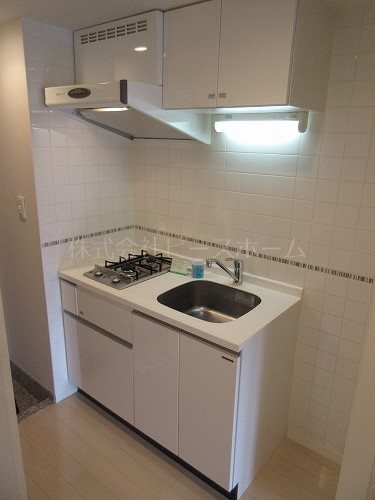 キッチン　※別号室参考写真