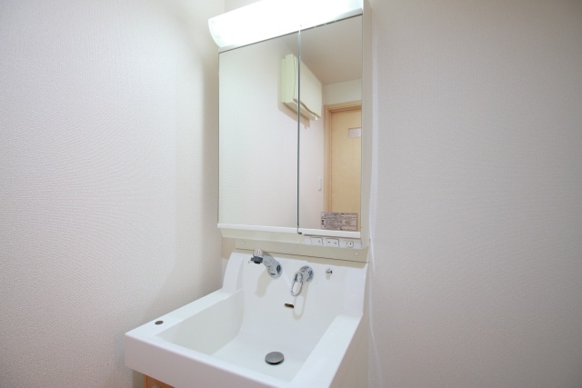 洗面設備　※別室の参考写真の為、現況優先です。