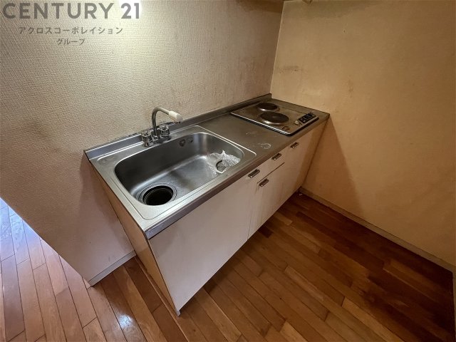 キッチン　2口コンロ付きで便利です！