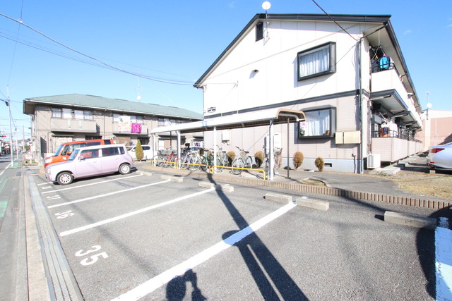 駐車場　駐車場（要空き確認）