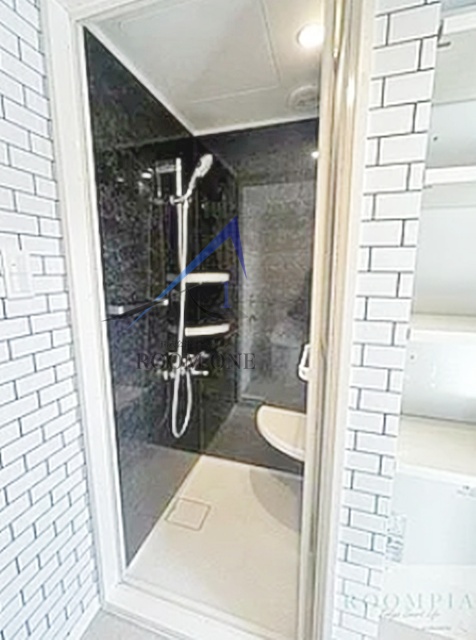 バス・シャワールーム　シャワールームです。