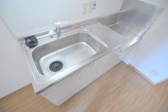 キッチン　あなたの好みに合わせたコンロを置いてくださいね。