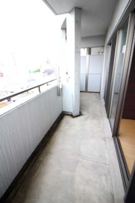 バルコニー　※同建物の別号室です。ご参照下さい。