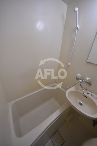 バス・シャワールーム　ラパンジール阿波座II　お風呂