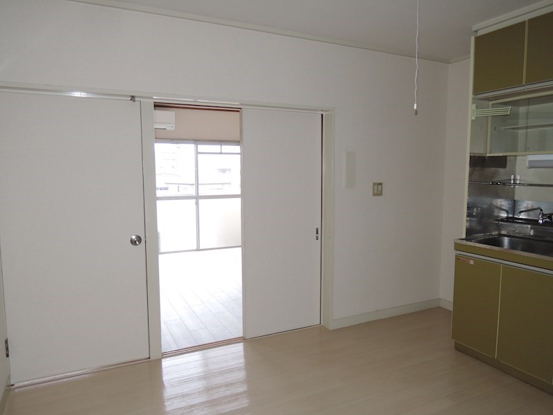 居室・リビング　DK6帖