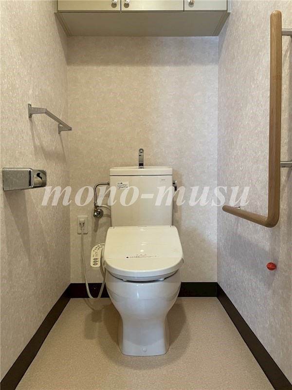 トイレ　別部屋参考写真