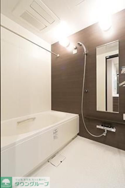 バス・シャワールーム　※写真は同タイプ住戸です。