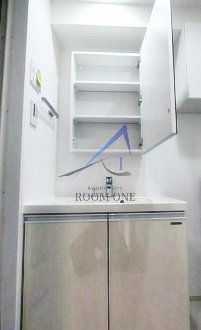 洗面設備　洗面台です。