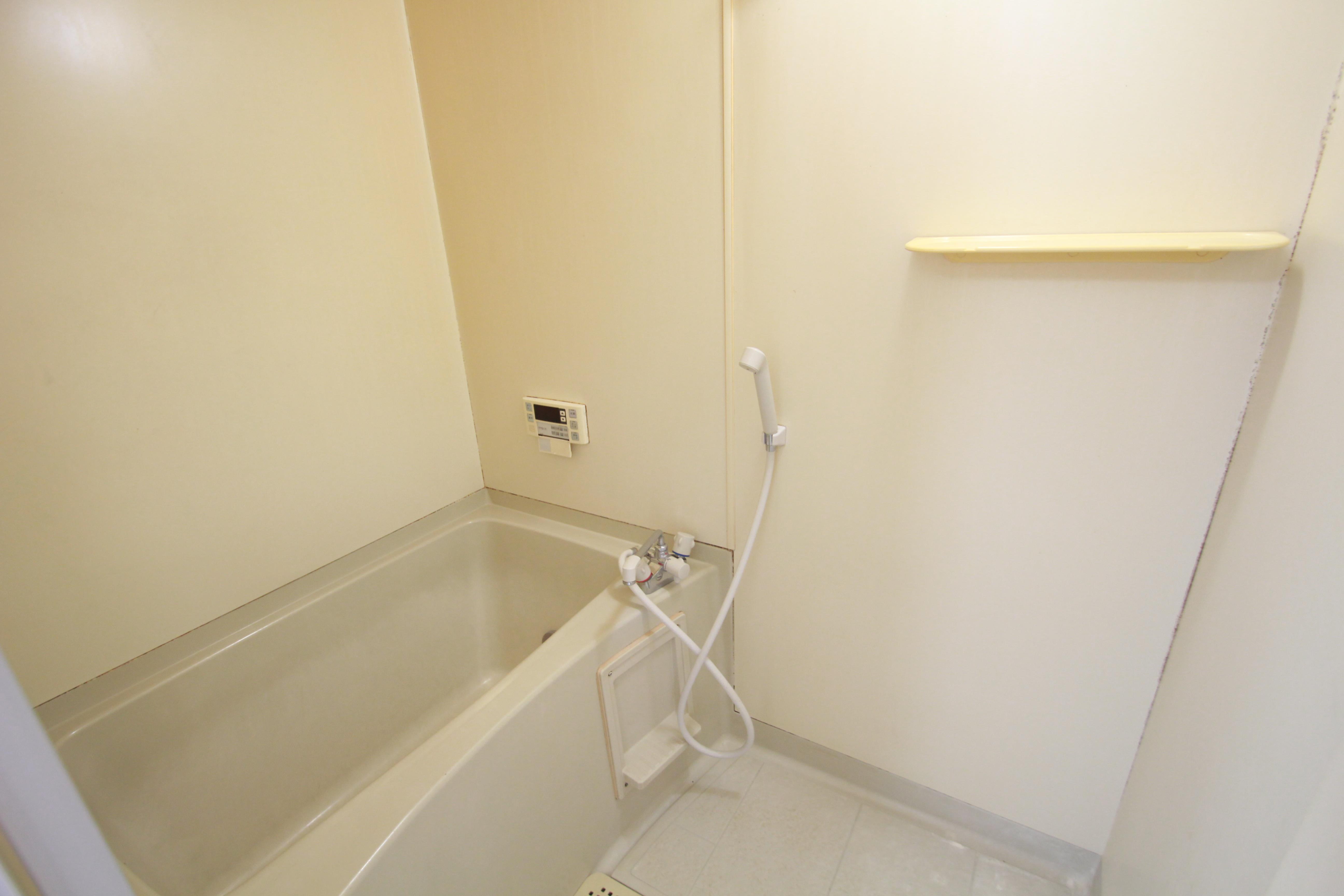 バス・シャワールーム　浴室です。