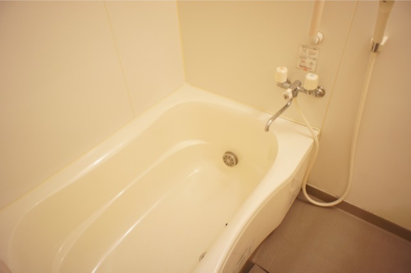 バス・シャワールーム　図面と現状に相違がある場合には現状を優先