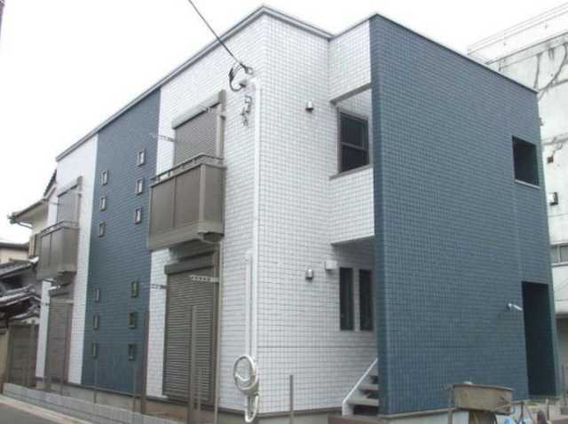 建物外観　Ally s　House