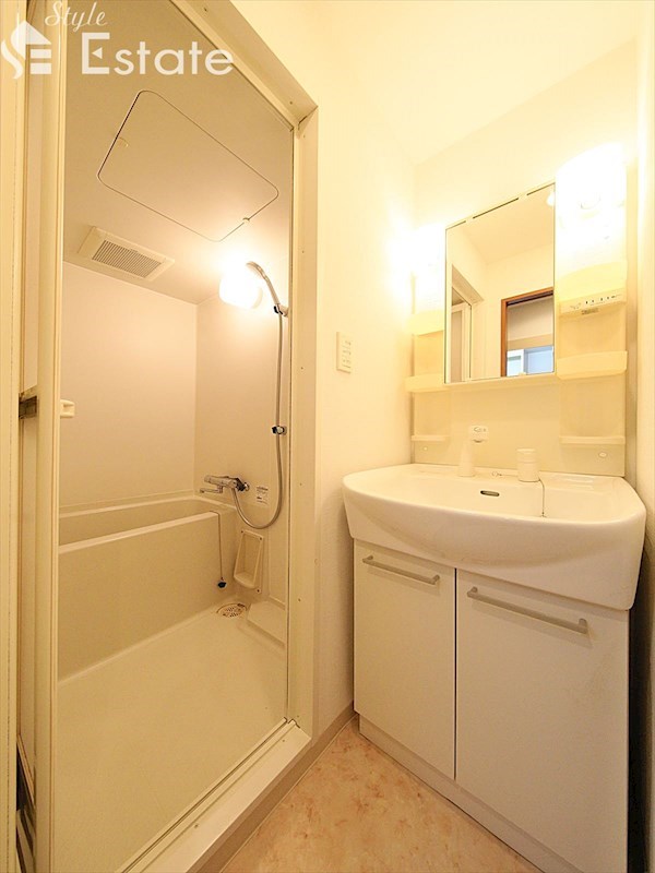 洗面設備　独立洗面台