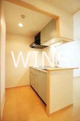 キッチン　別部屋参考写真です