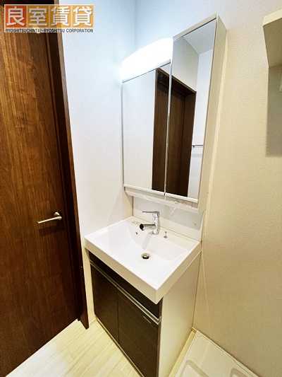 洗面設備　※同仕様画像