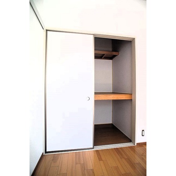 収納　洋室収納