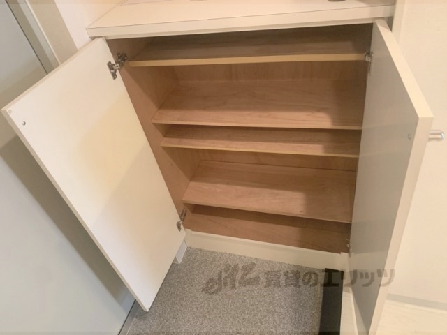 収納　下駄箱