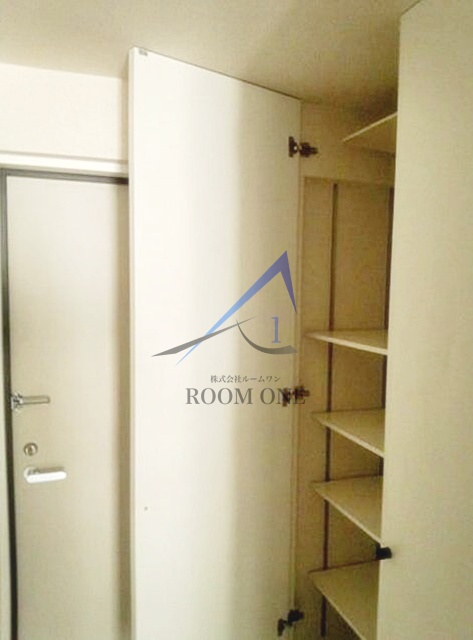 玄関　玄関です。