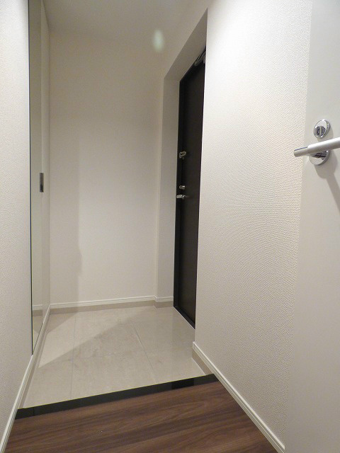 玄関　広い玄関スペースです！