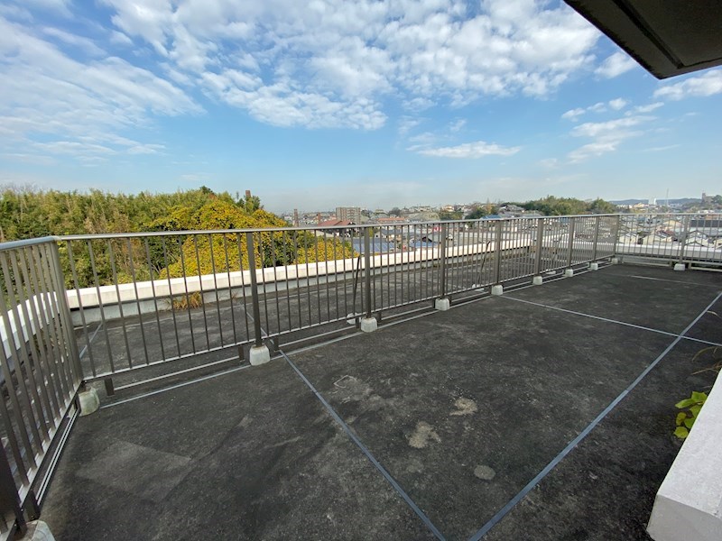 バルコニー　ベランダ