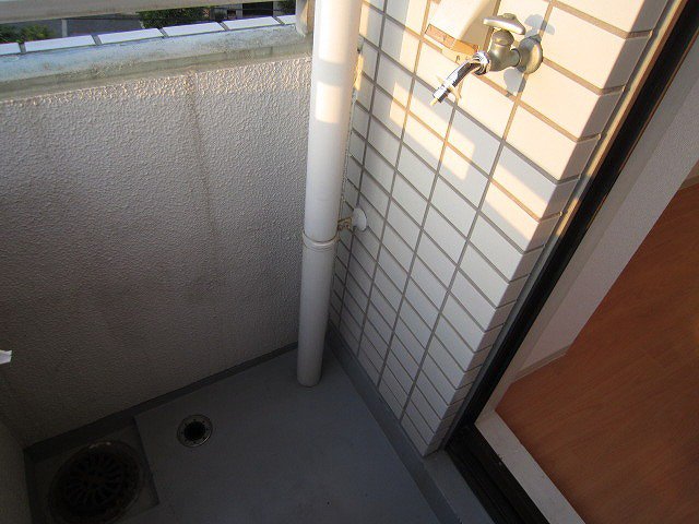 バルコニー　写真は同マンションの別のお部屋のものです