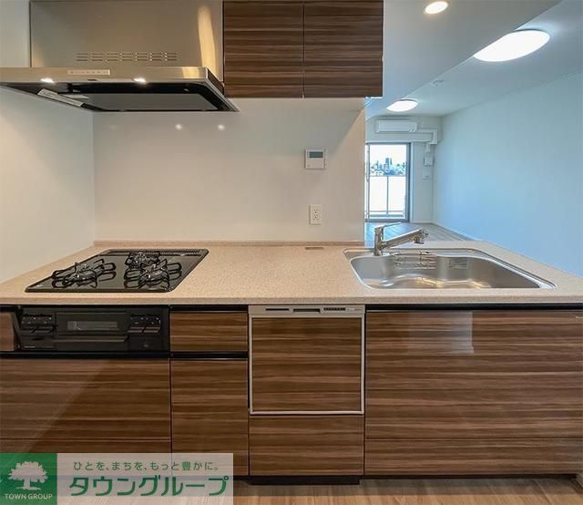 キッチン　※写真は同タイプ住戸です。