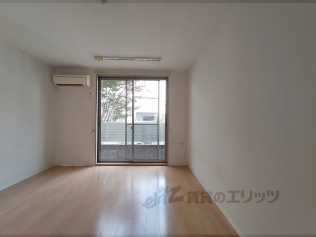 居室・リビング　居室