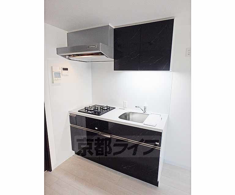 キッチン　２口ガスコンロ付きのシステムキッチン！