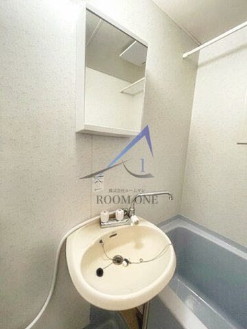 洗面設備　洗面台です。