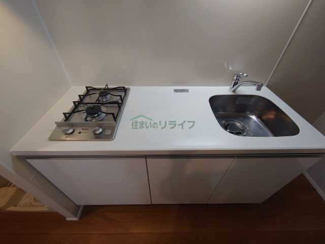 キッチン　※参考写真です。同じ間取りの別部屋になります。