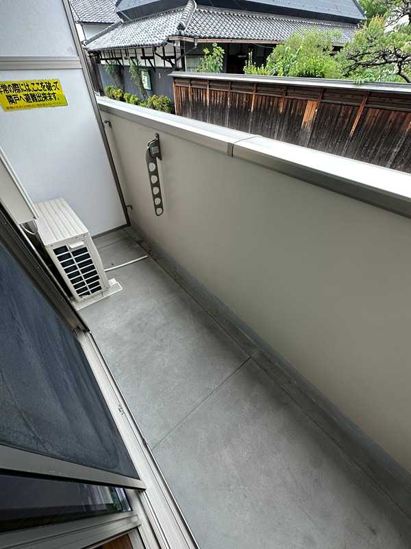 バルコニー