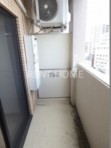 バルコニー　西向きベランダです