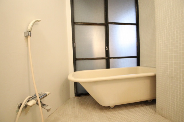 バス・シャワールーム　※別室の参考写真の為、現況優先です。