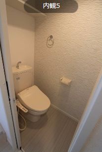 トイレ　落ち着いたトイレです