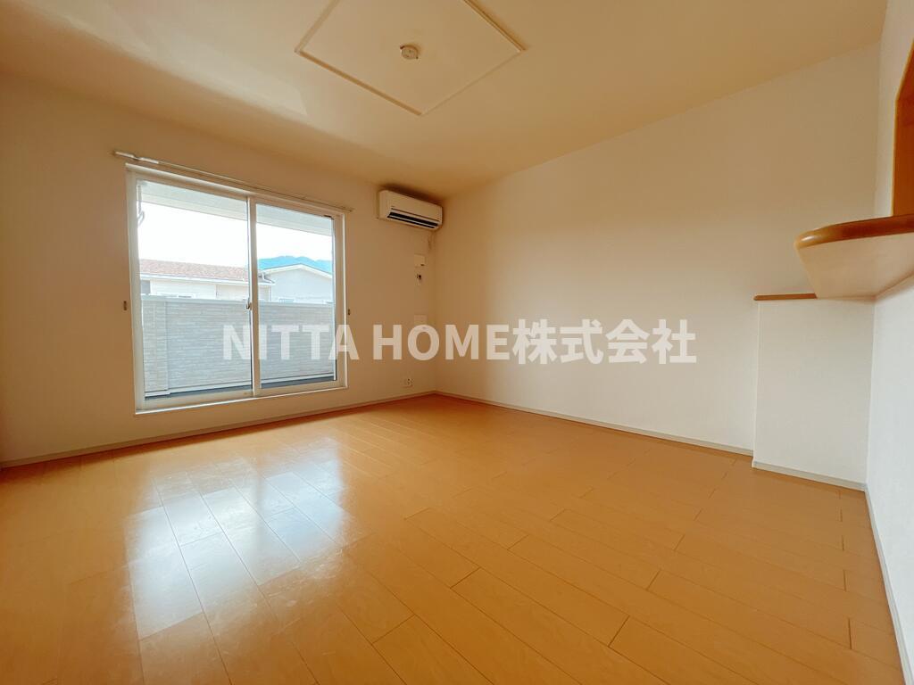 その他部屋・スペース　きれいなフローリングに仕上がっています＊